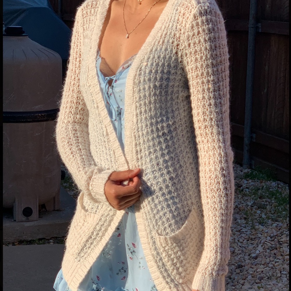 Knitted XS Cardigan ✨